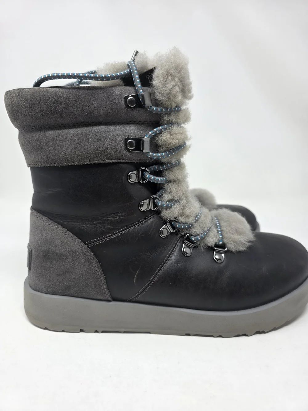 UGG Viki Waterproof Boots Gray Womens 8.5